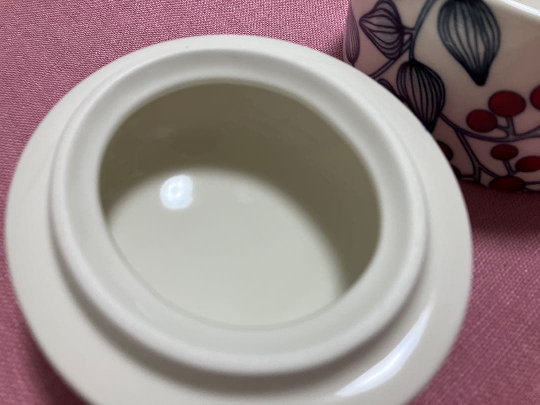 アラビア ルノ ジャー　蓋付　フロストベリー