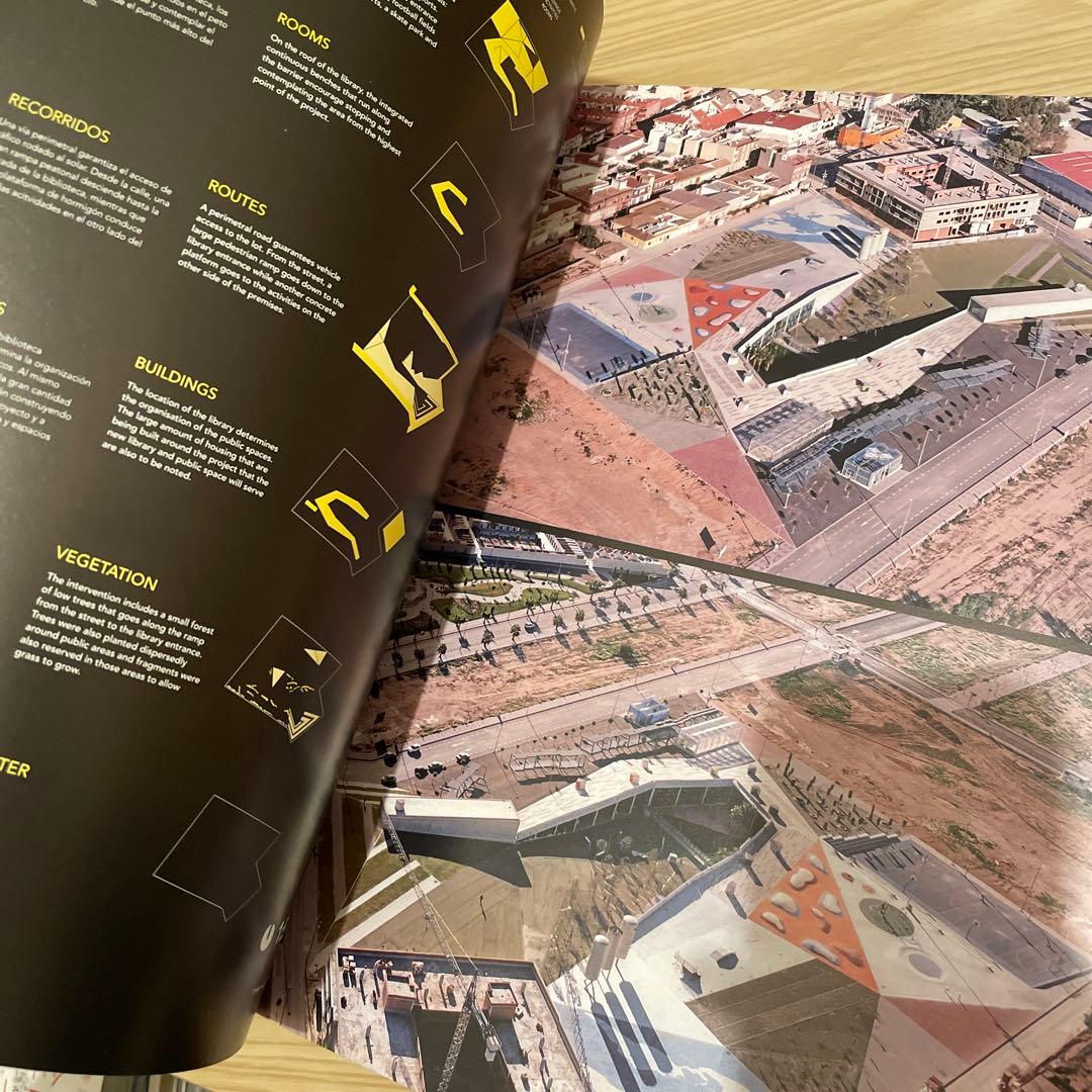 語学・辞書・学習参考書 THE PUBLIC CHANCE