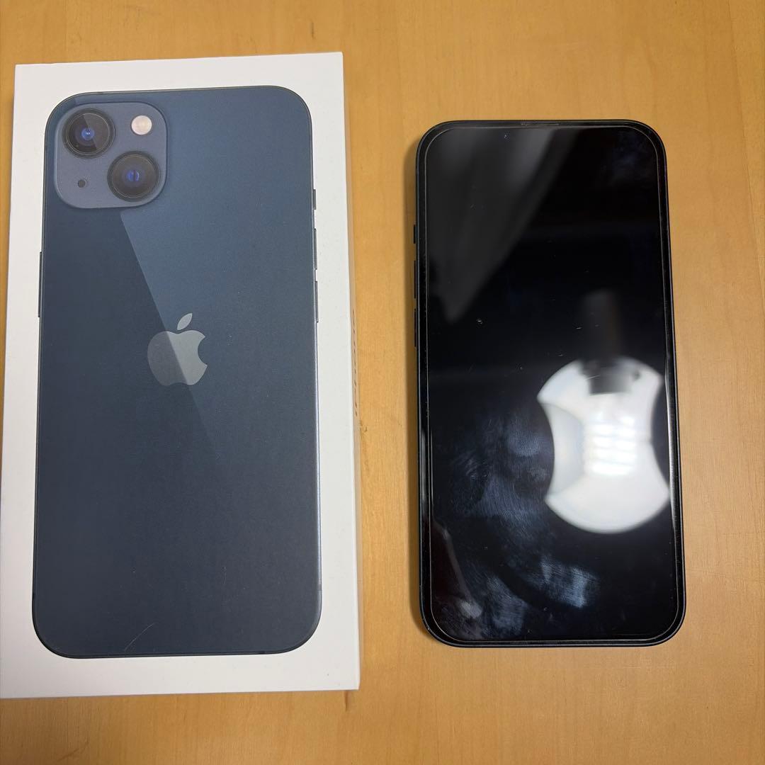 【美品】iPhone 13 128GB SIMフリー 箱付 付属品多数