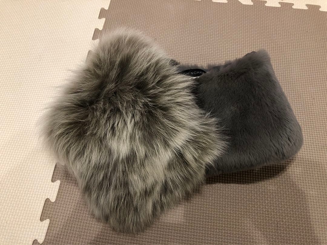 PECHINCHAR ラビットファー ホワイトフォックスファーグレー マフラー