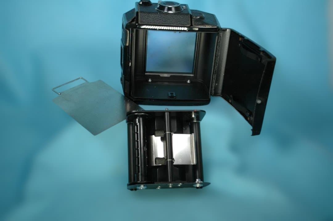 ナ*ナ様 ZENZA BRONICA EC 《ジャンク品》