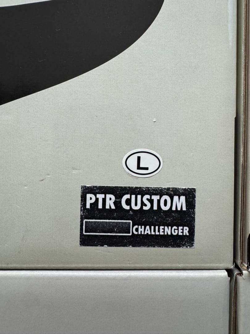 CHALLENGER マットブラック ヘルメット&challengerTシャツ