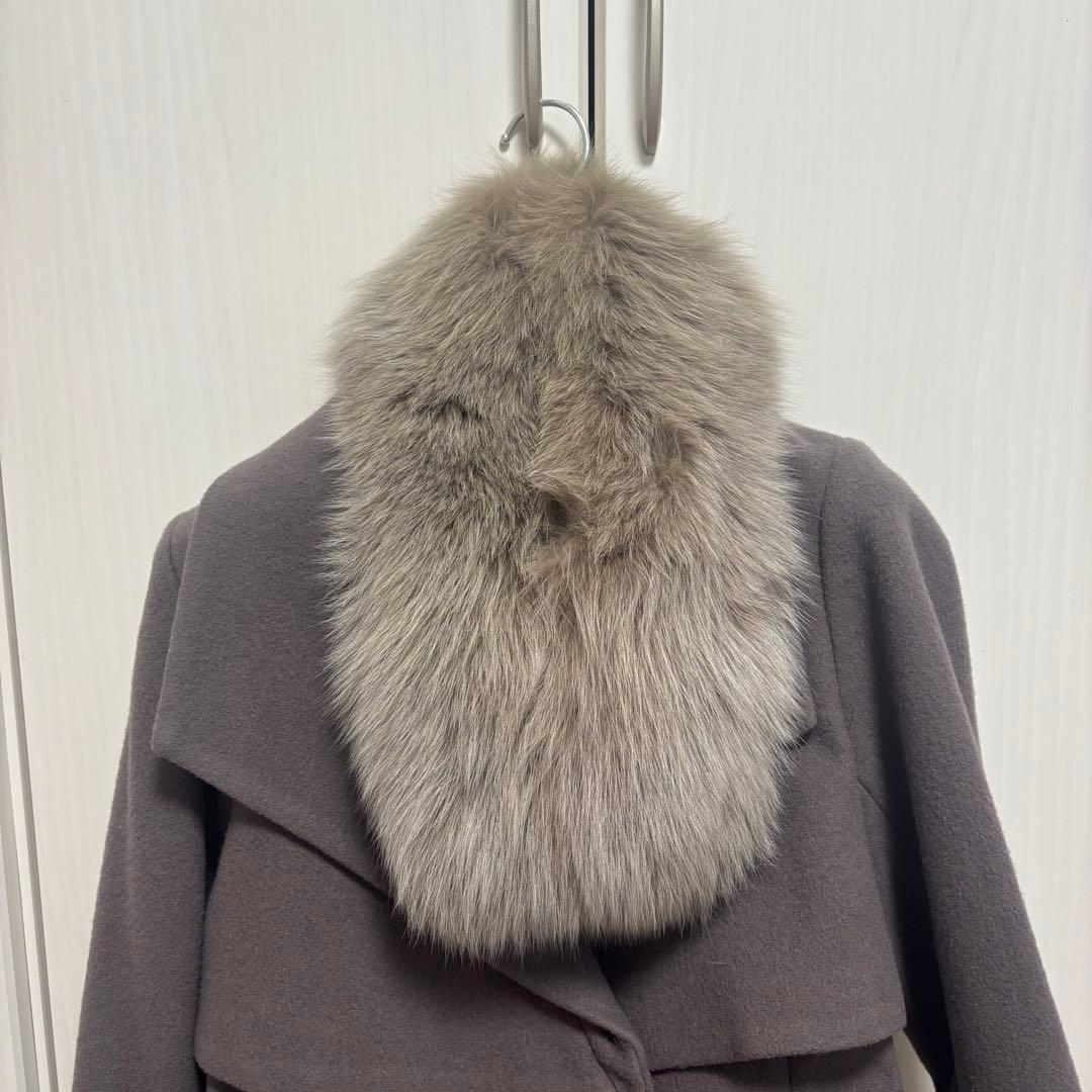 Noela バックプリーツウールトレンチコート ファーあり