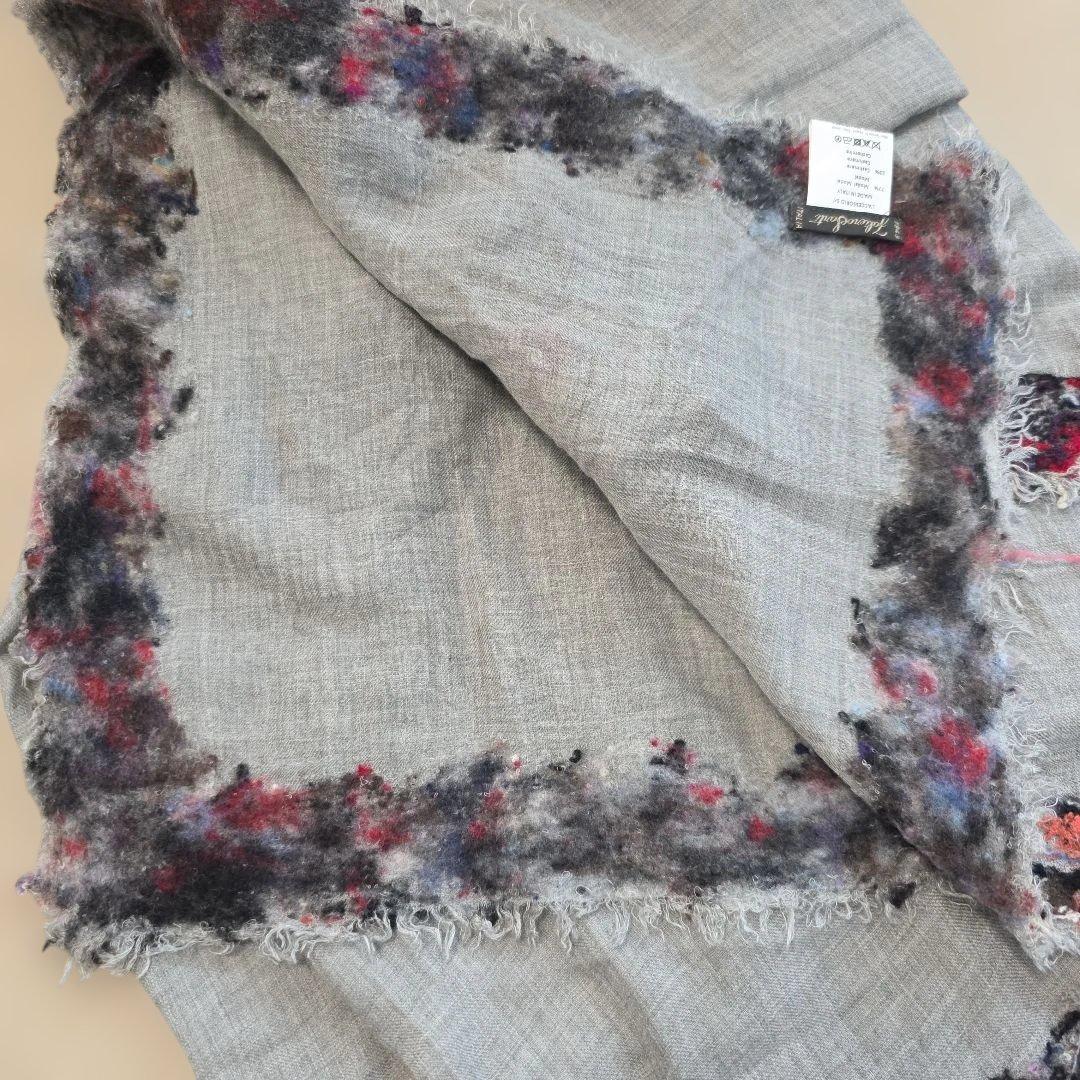 ファリエロサルティ 正方形 ストール