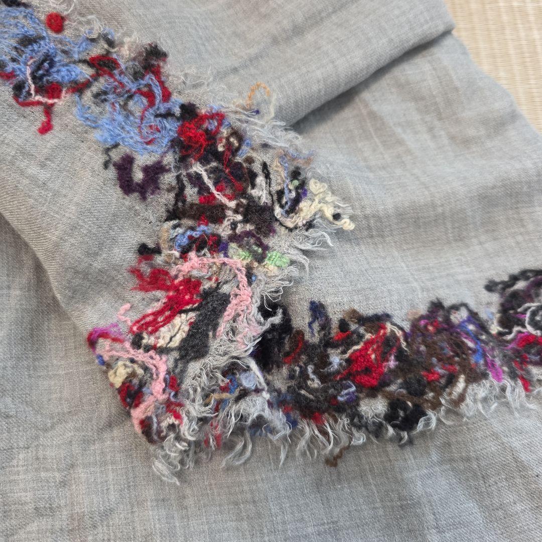 ファリエロサルティ 正方形 ストール