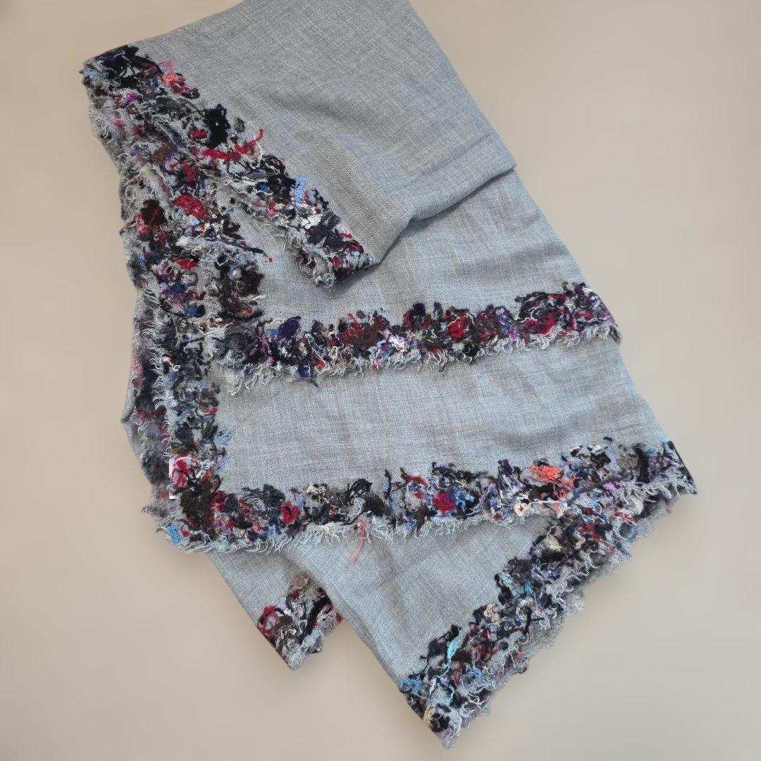 ファリエロサルティ 正方形 ストール