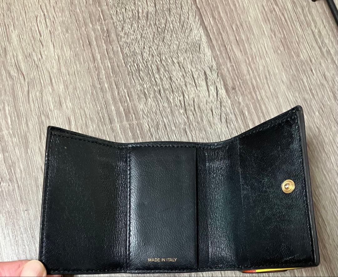marni 3つ折り財布