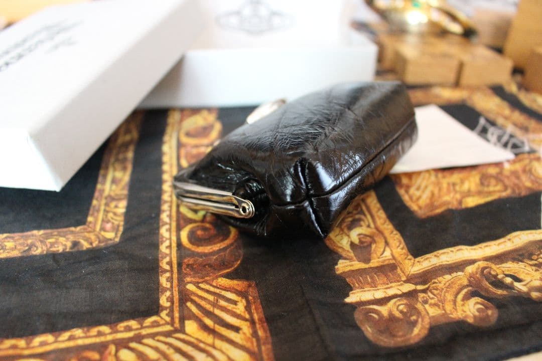 新品　ヴィヴィアン　FRAME COIN PURSE