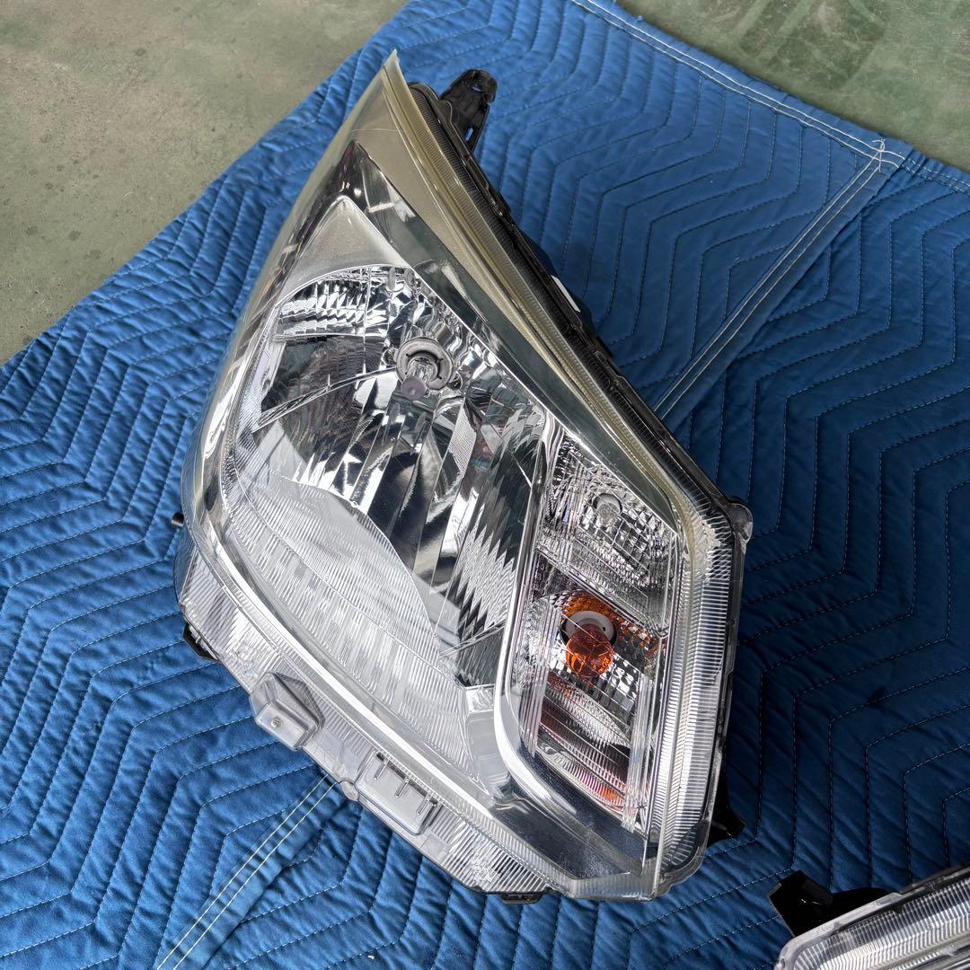 LA150S LA150F ムーブ ステラ ヘッドライト 左右