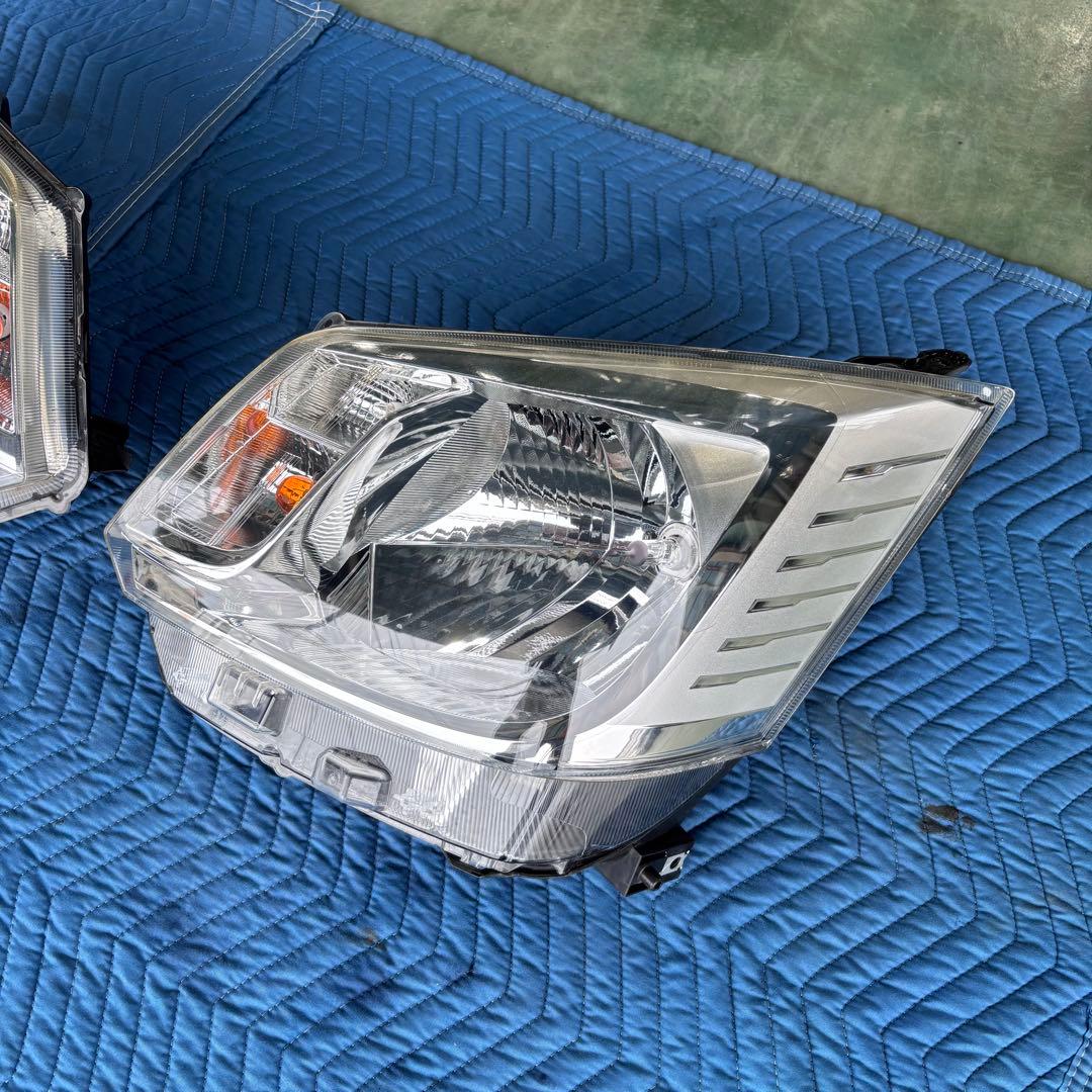 LA150S LA150F ムーブ ステラ ヘッドライト 左右