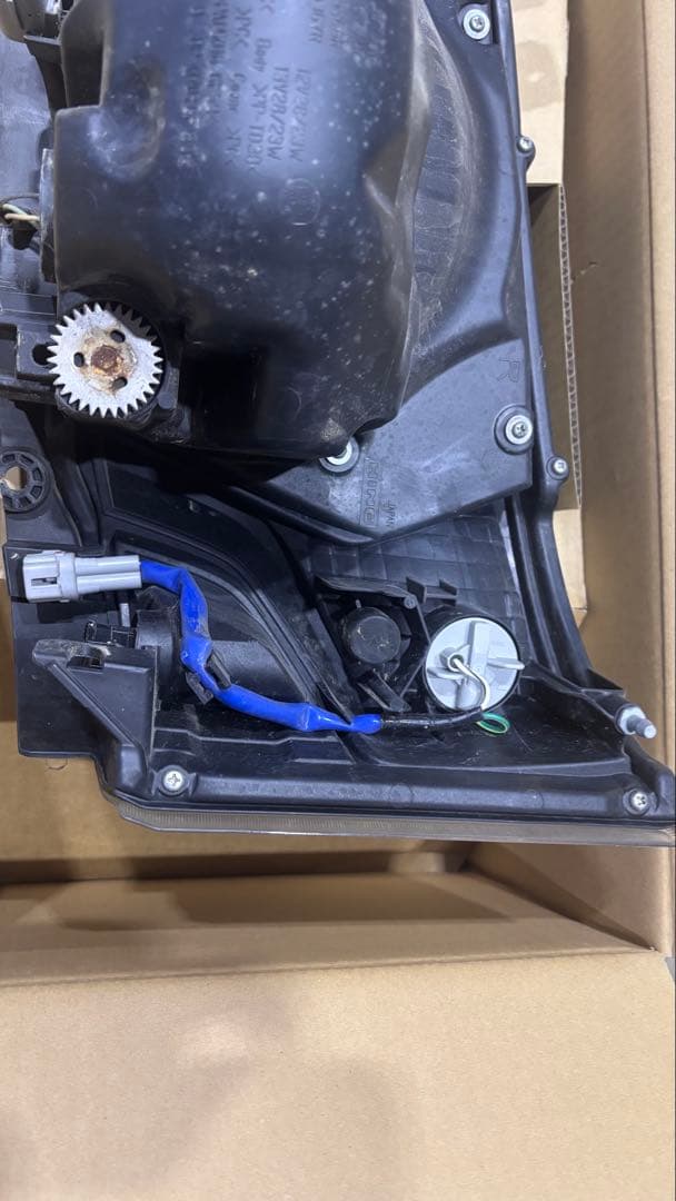 【中古】ヘッドライト RH ダイナ