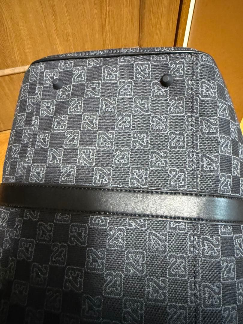 ジョーダン　モノグラム　ダッフルバッグ25L