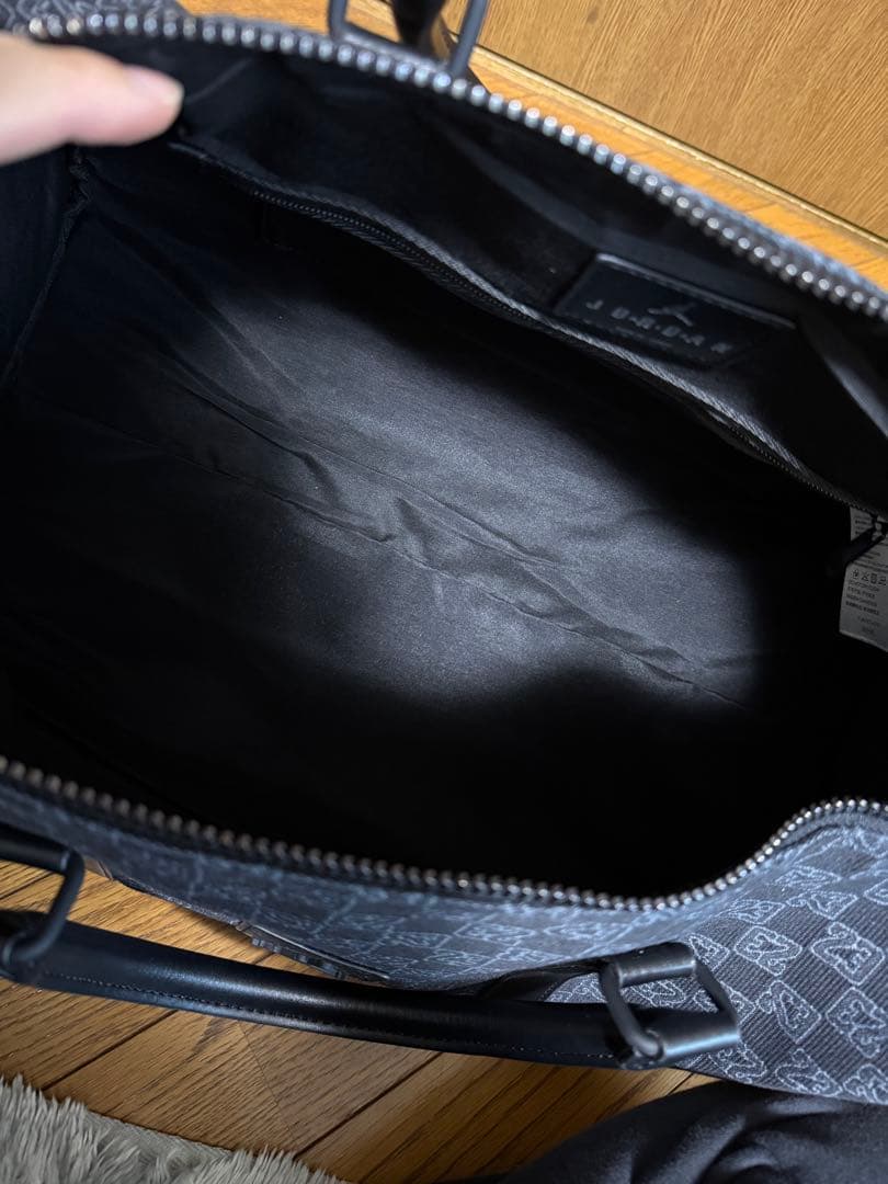 ジョーダン　モノグラム　ダッフルバッグ25L