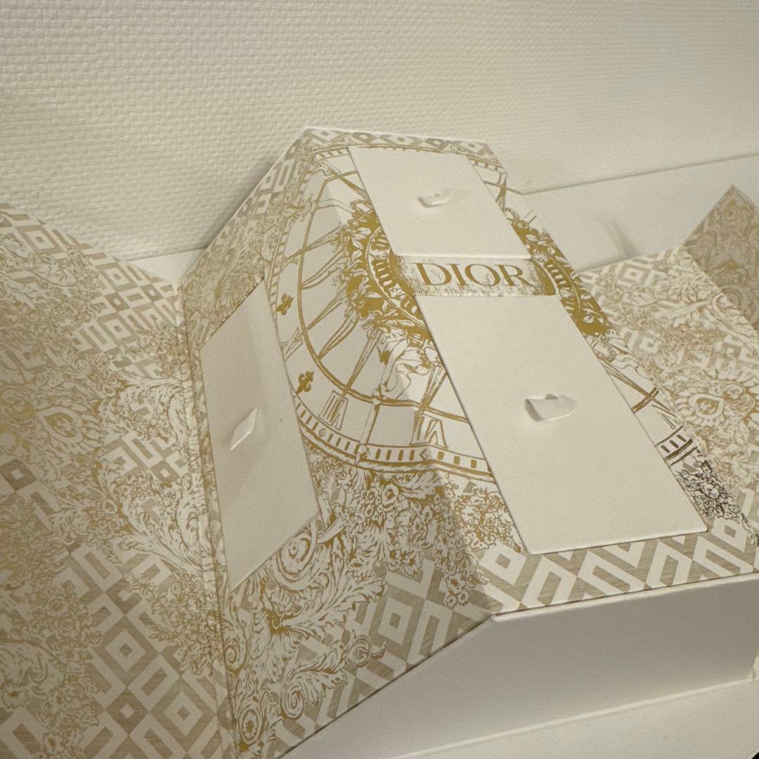 Dior モンテーニュコスメ