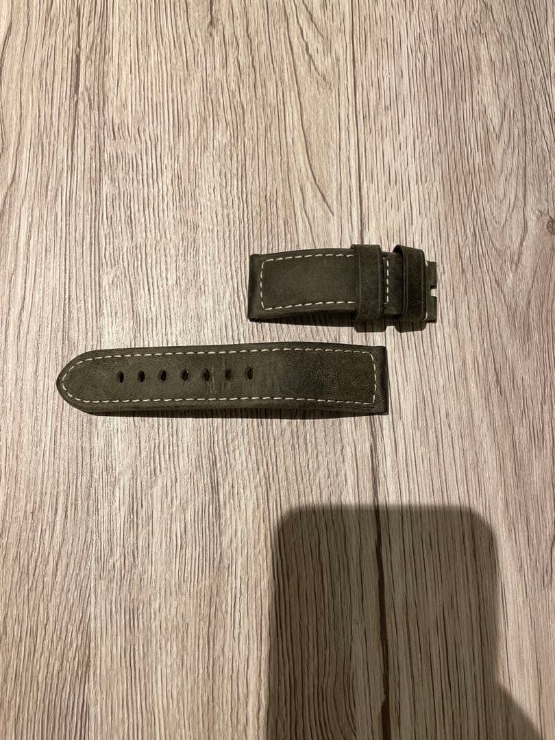 極美品PANERAI純正レザー44mmベルトグリーングレールミノールパネライ