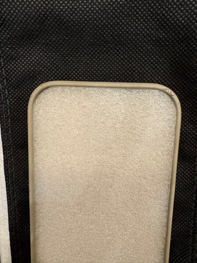 objects.io iPhone15Proケース+ウォレット　ホワイトベージュ