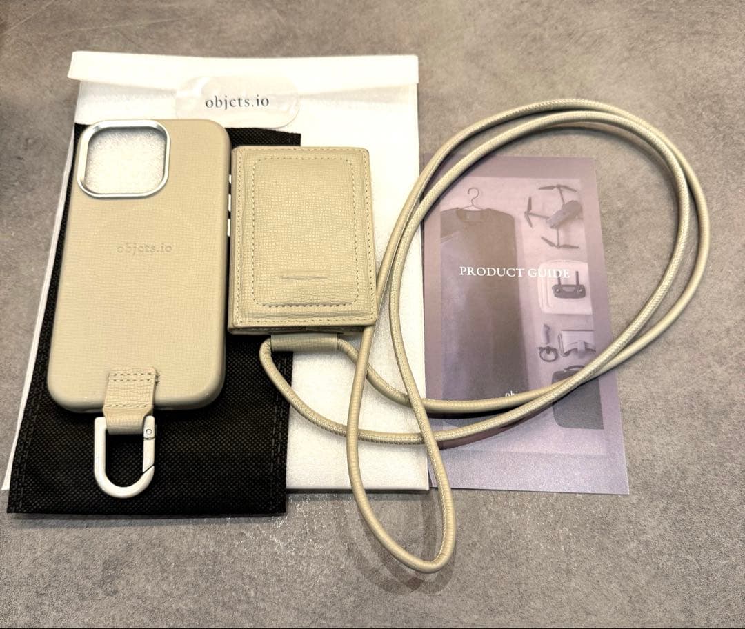objects.io iPhone15Proケース+ウォレット　ホワイトベージュ