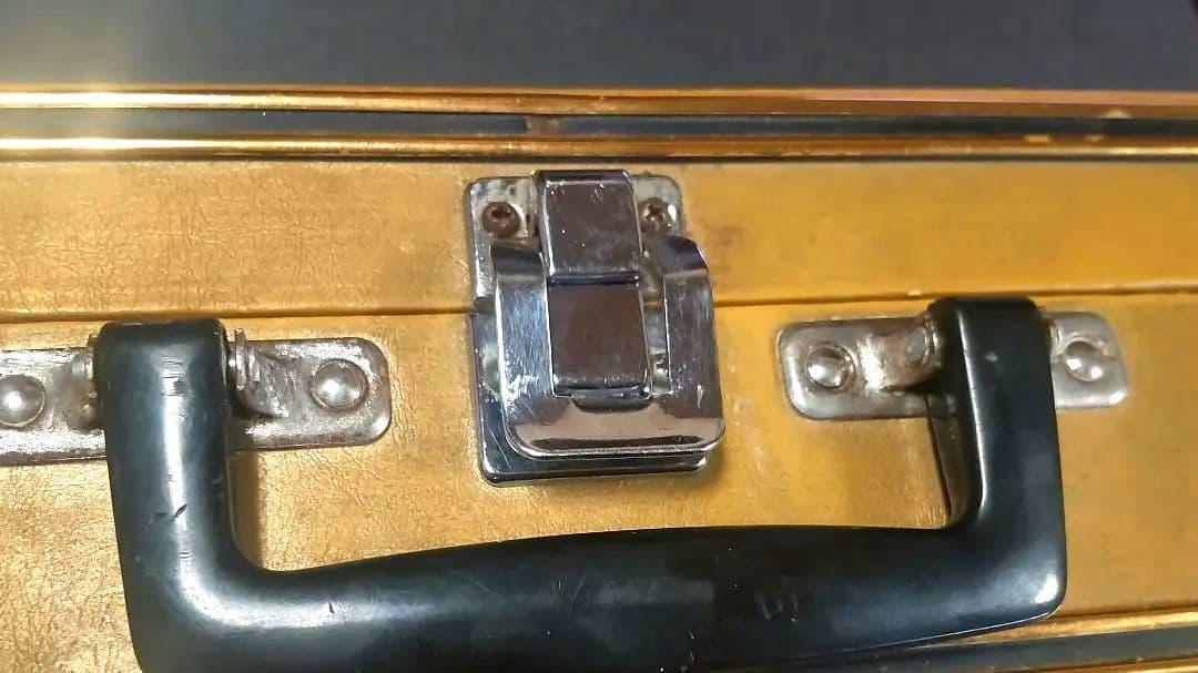 初代ファミコン用　アタッシュケース