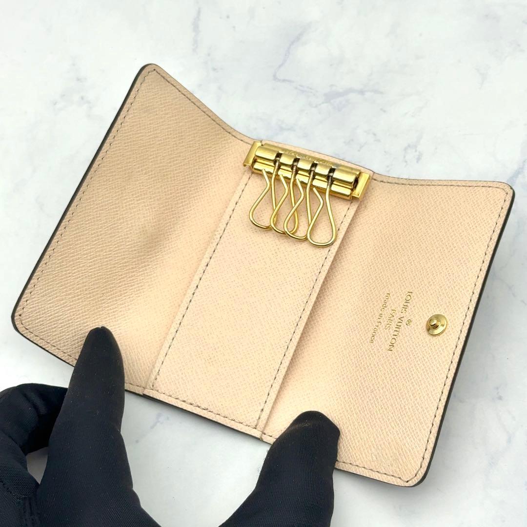 【新品に近い・日本限定】ルイヴィトン モノグラム キーケース ミュルティクレ4