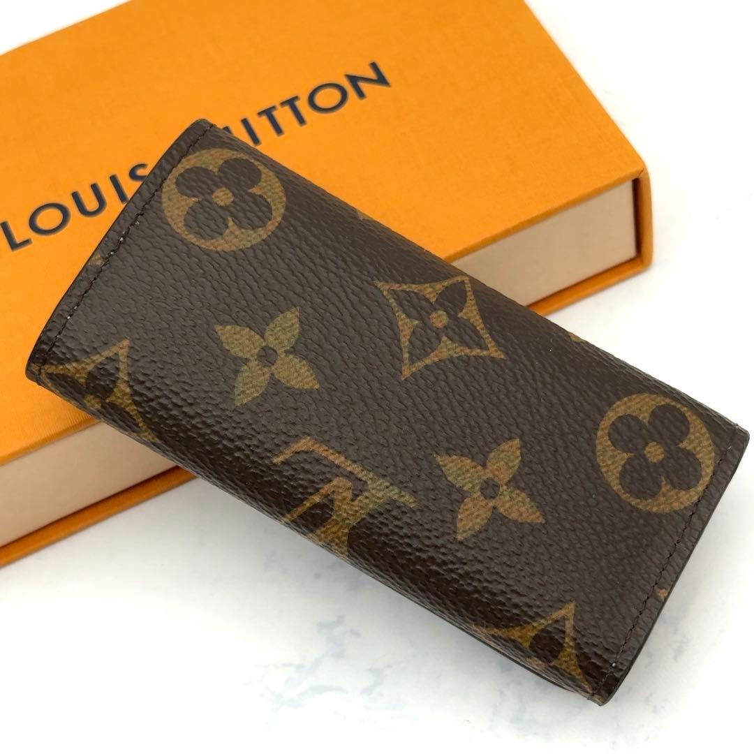 【新品に近い・日本限定】ルイヴィトン モノグラム キーケース ミュルティクレ4