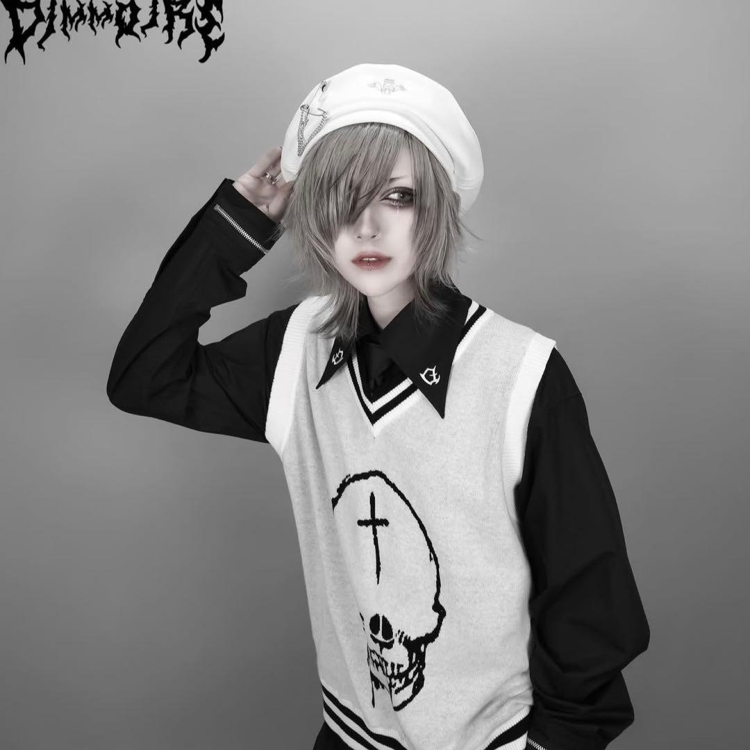 【〇】DimMoire ロゴ刺繍スウェードベレー帽 WHITE