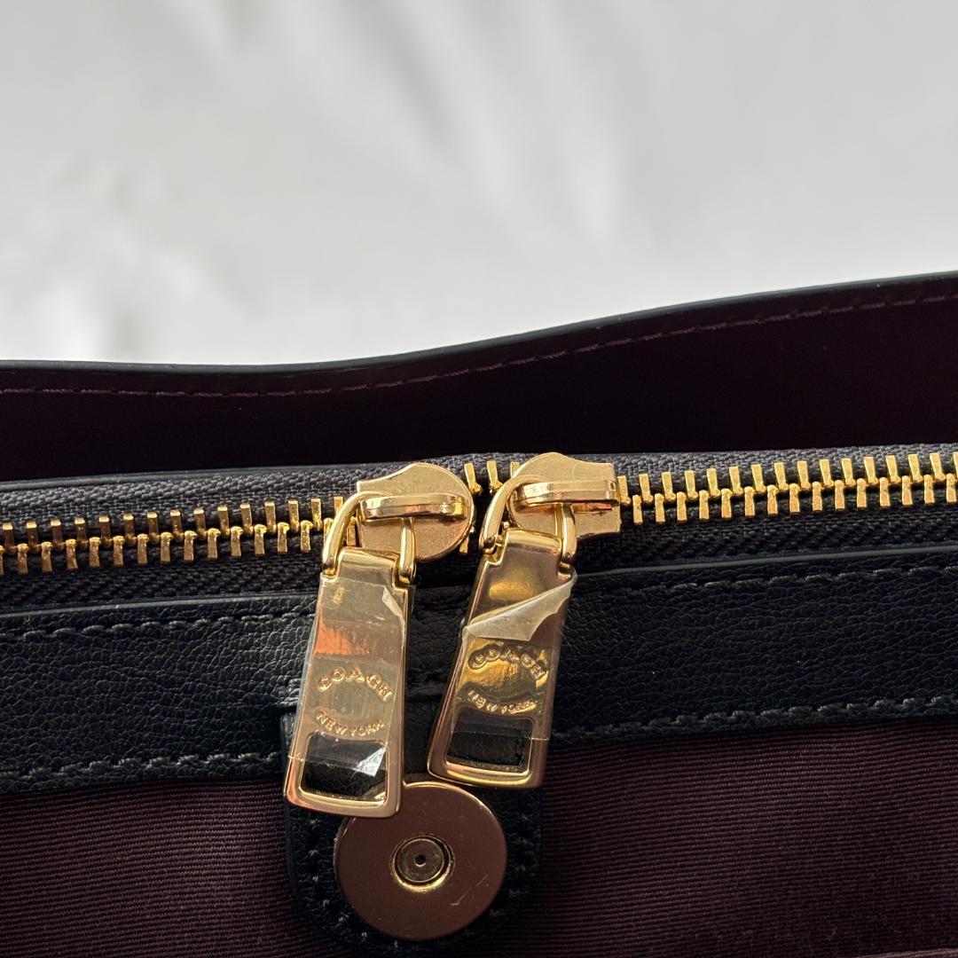 極美品 コーチ アベニュー レザー トートバッグ 肩掛け ブラック F79988