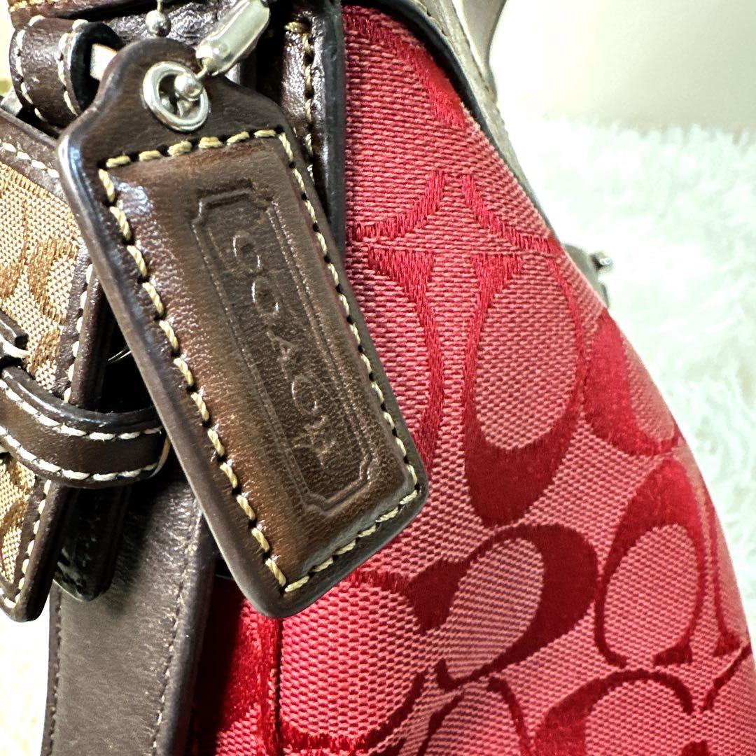希少 COACH シグネチャー柄 ショルダーバッグ 赤 希少色 キーリング付き