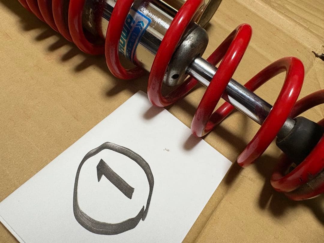 Kazaky様SHOWAサスペンション※cb400sf nc39より取外し