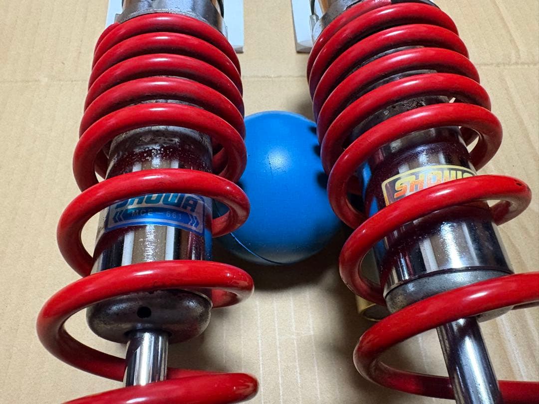 Kazaky様SHOWAサスペンション※cb400sf nc39より取外し