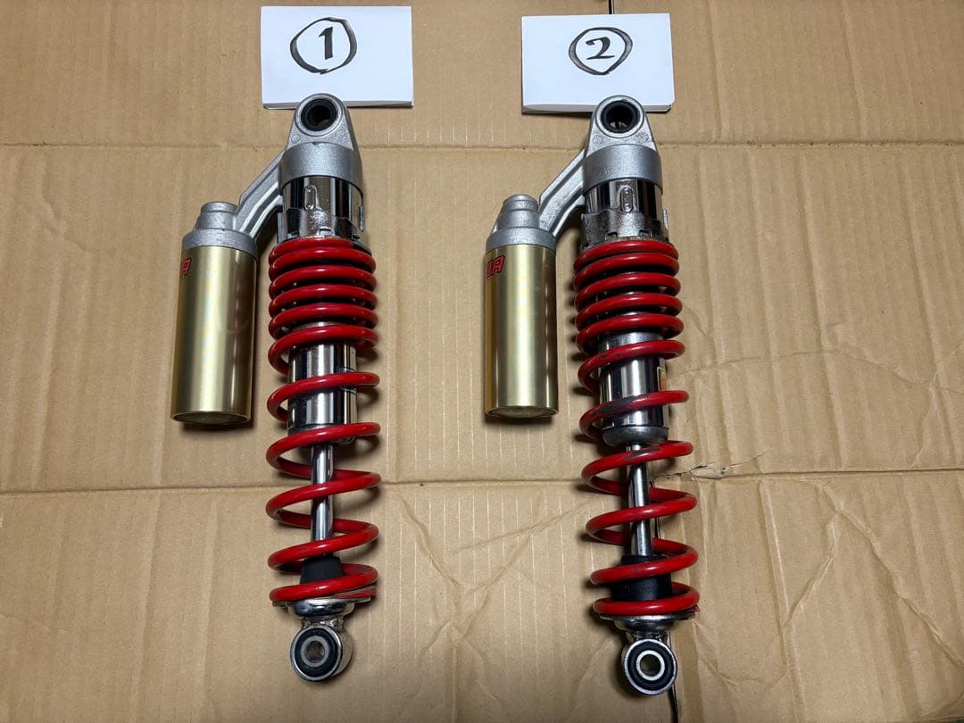 Kazaky様SHOWAサスペンション※cb400sf nc39より取外し