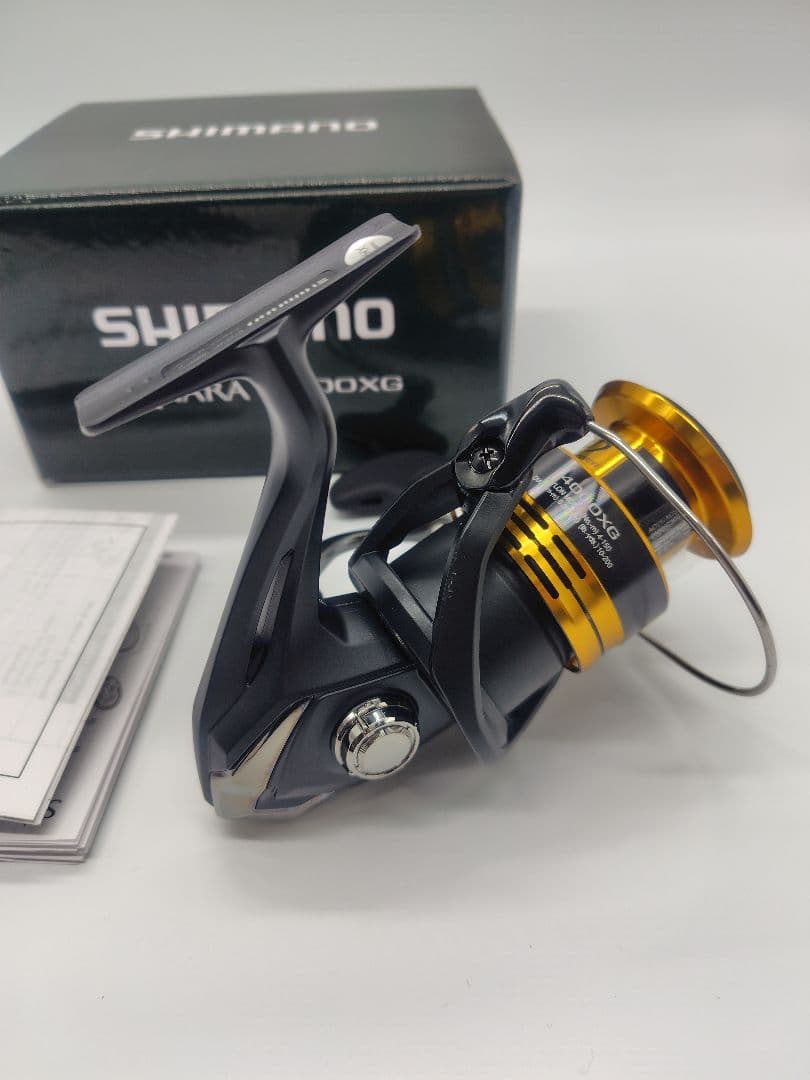 美品 シマノ 22 サハラ 4000XG スピニングリール