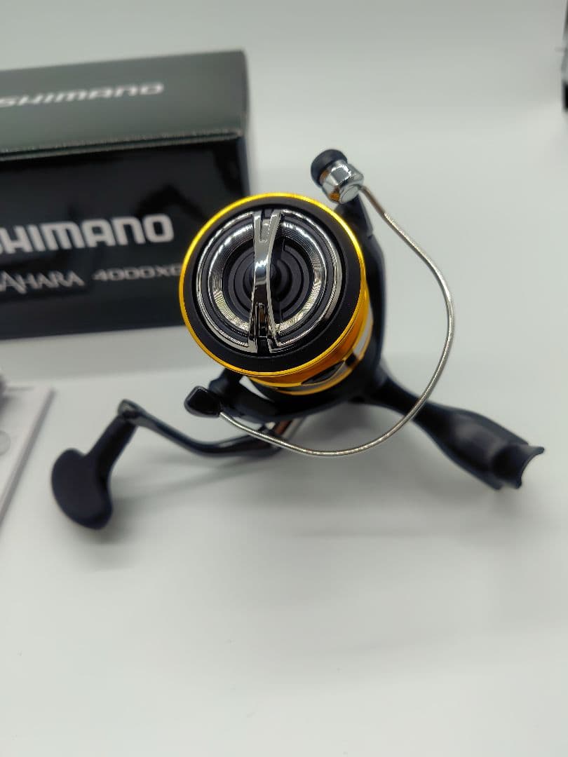 美品 シマノ 22 サハラ 4000XG スピニングリール