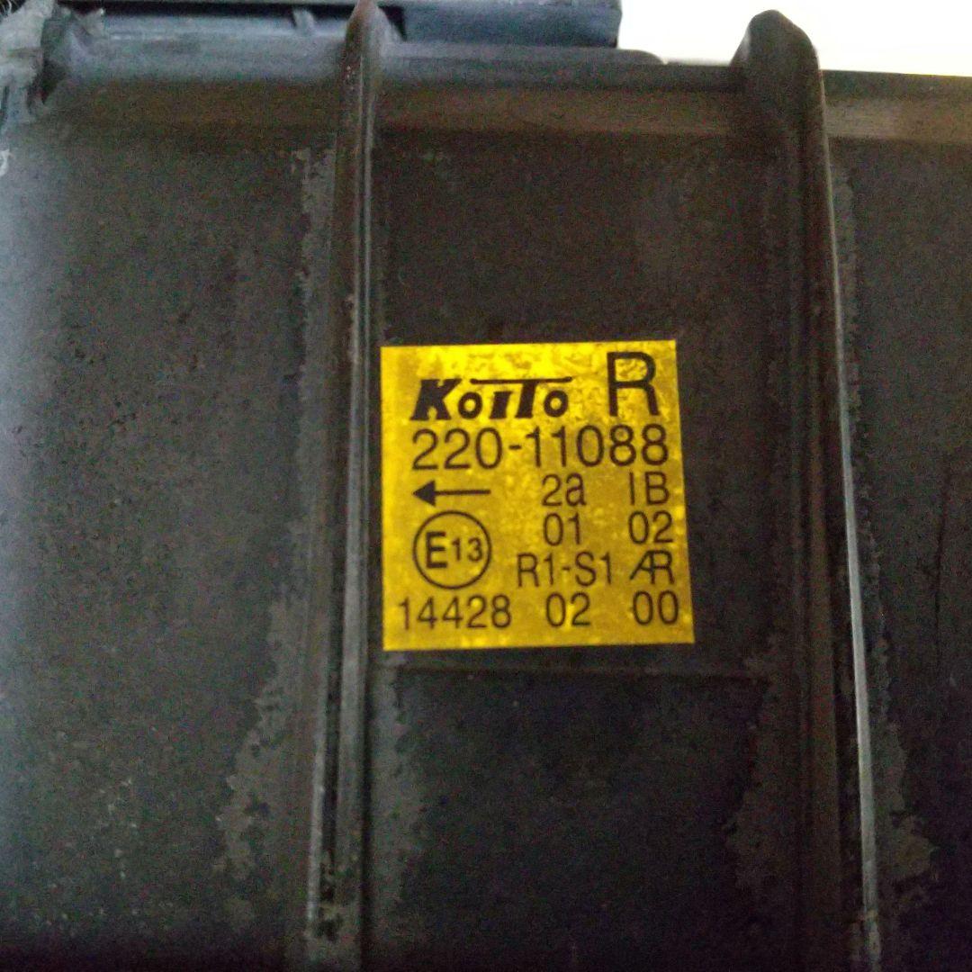 テールランプ LED 20111088 2ピンコネクタ