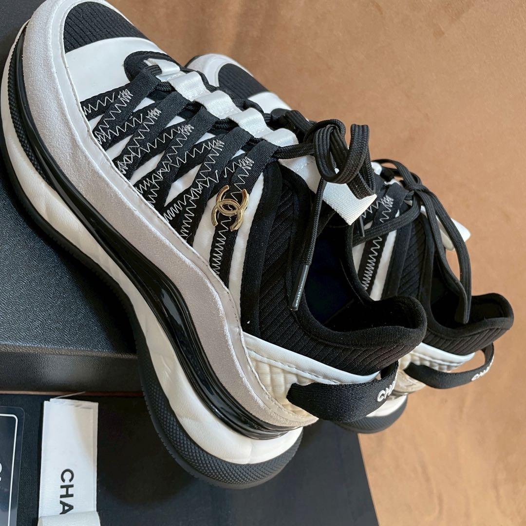 CHANELスニーカー　36サイズ