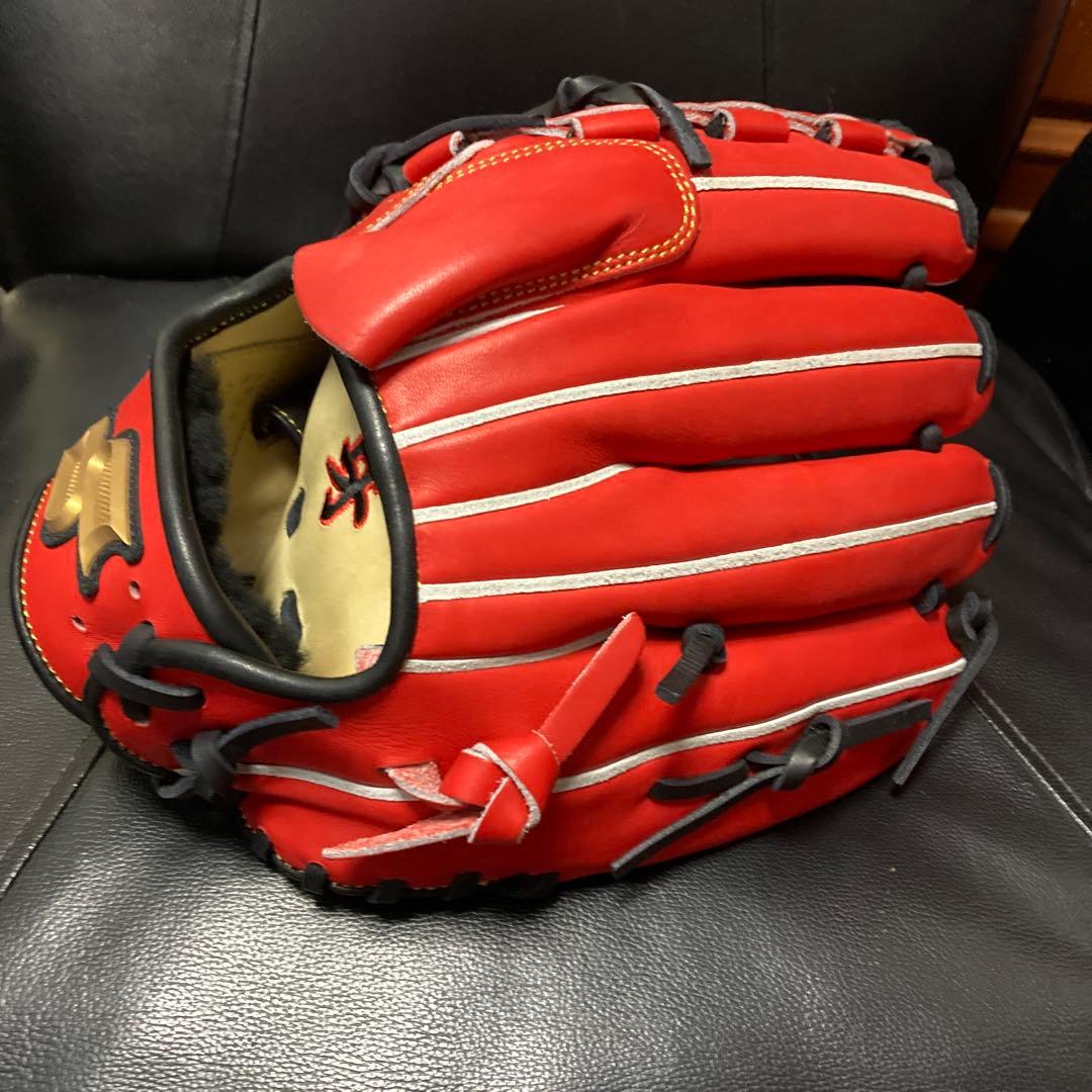 千葉ロッテマリーンズ　鈴木 昭汰選手　支給品グローブ