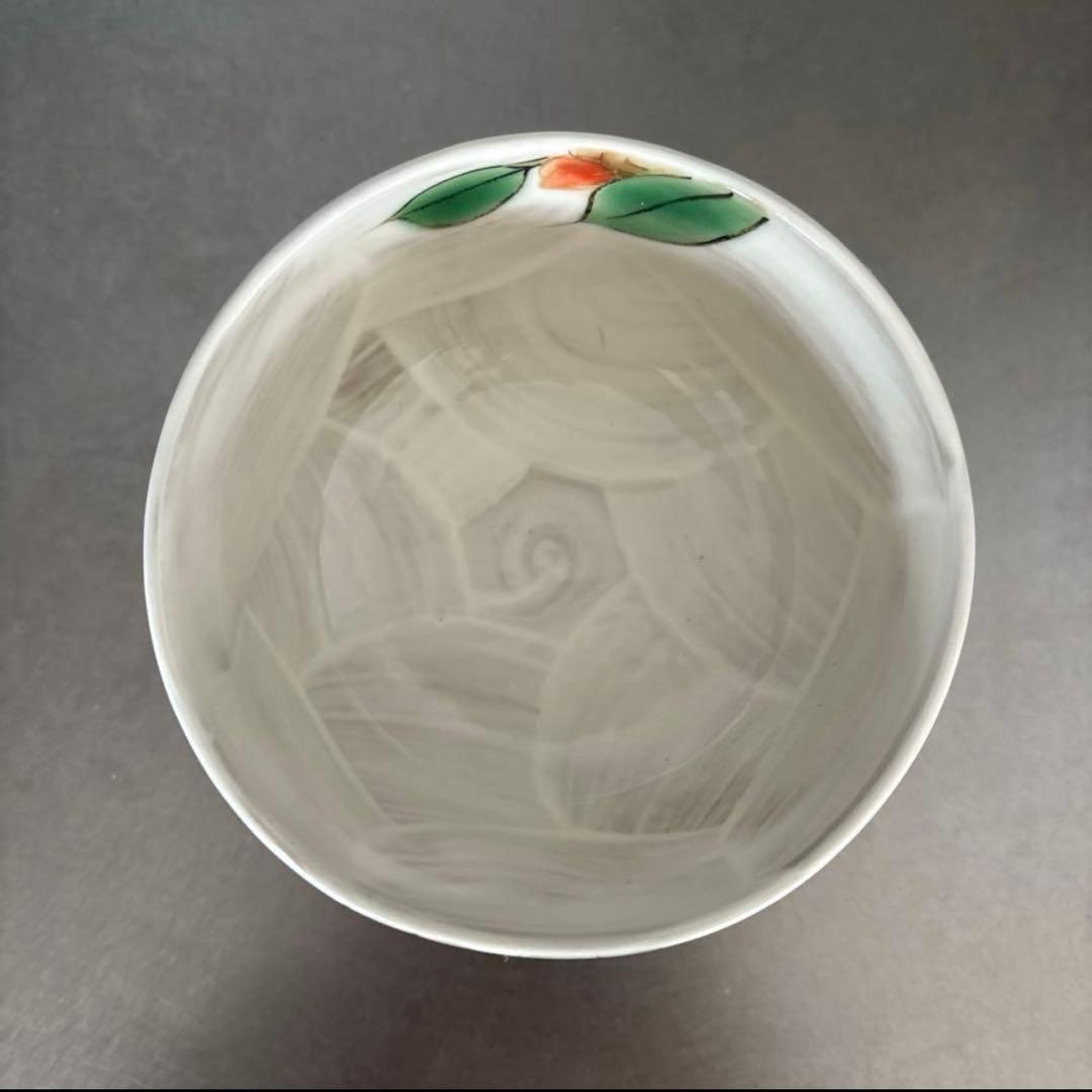 陶あん　京焼 清水焼 色絵付　エクボ湯呑　椿　白掛彩草花お茶呑