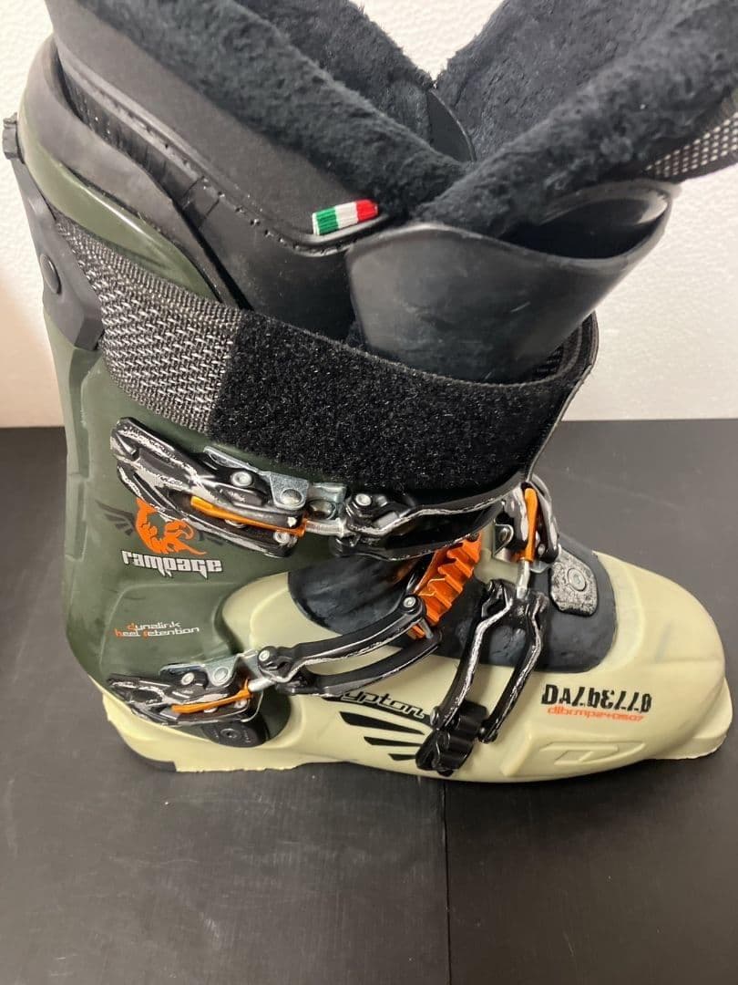 Dalbello Rampage スキーブーツ