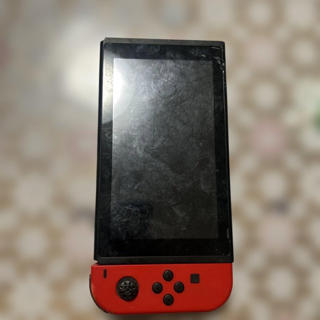 ブ*ー様 ジャンク　任天堂Switchlight Switch 本体のみ