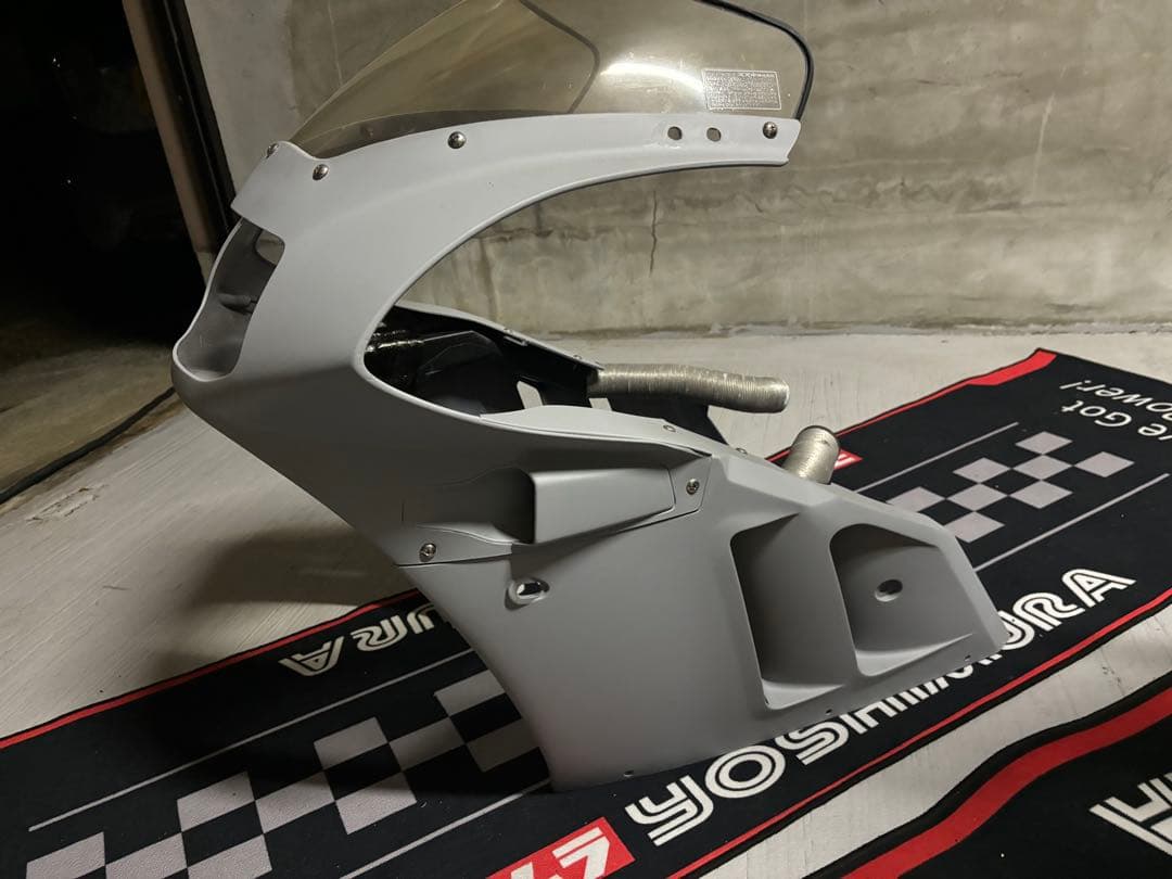 SUZUKI GSX-R400R GK76A フロントカウル スズキ