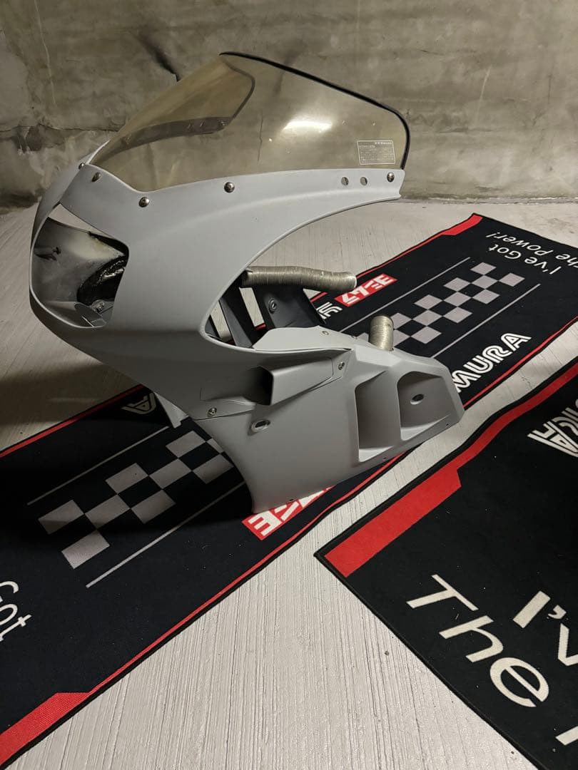 SUZUKI GSX-R400R GK76A フロントカウル スズキ