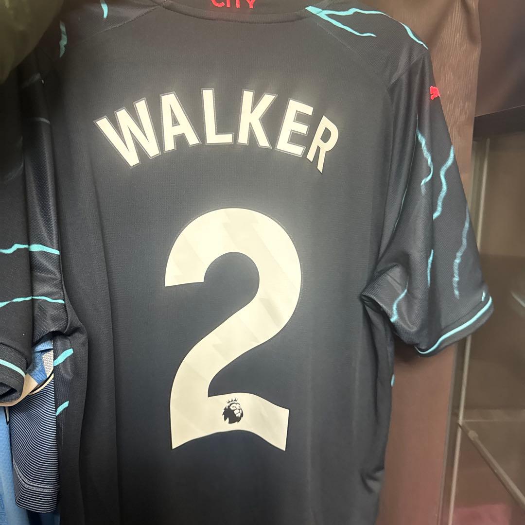 マンチェスターシティ　カイル・ウォーカー　プレミア優勝パッチ付き