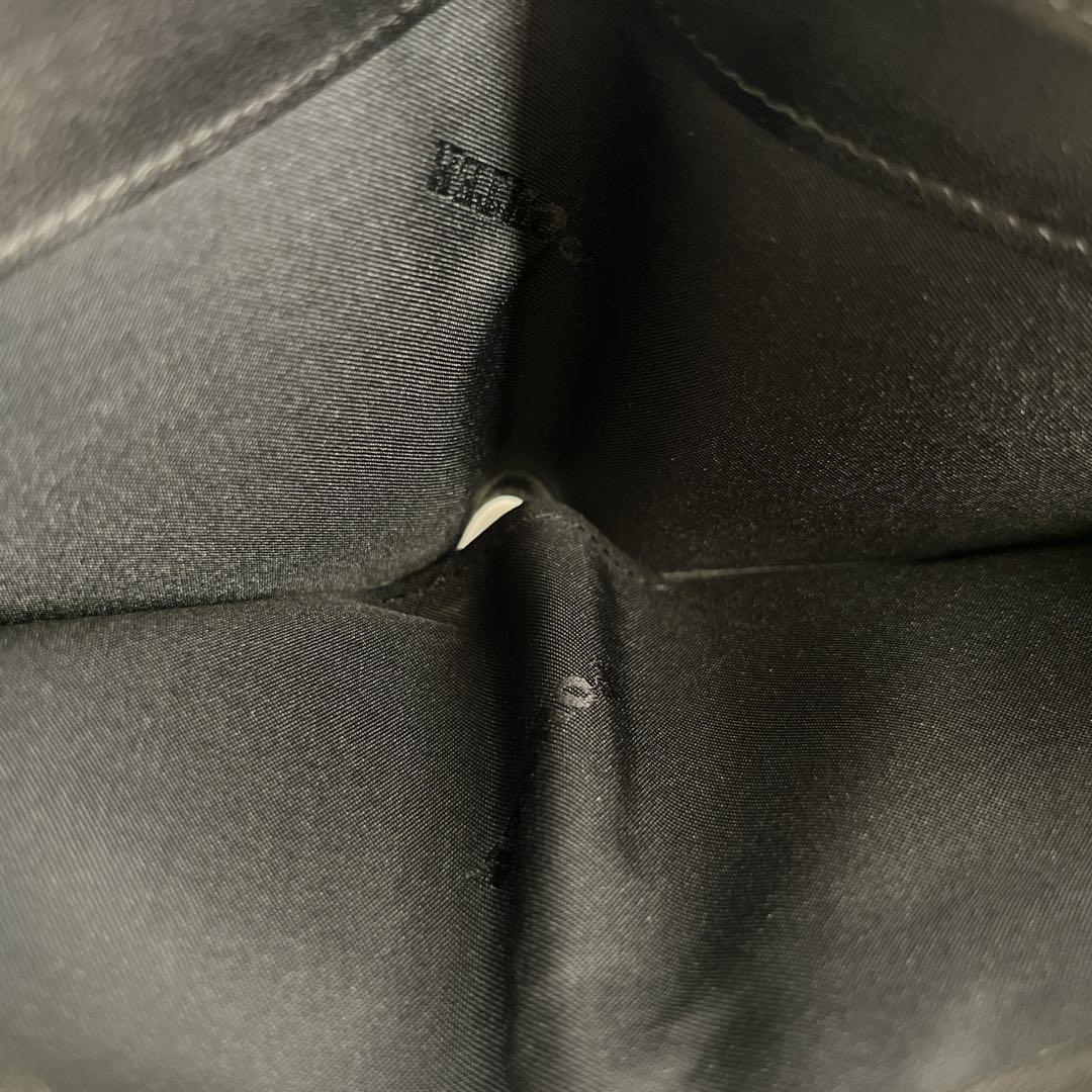 ポーター　プリュム　二つ折り財布　ロゴプレート　コンパクトウォレット　レザー　黒