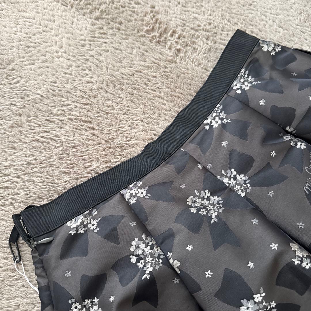 新品　エムズグレイシー　スカート　ダークグレー　40 タグ付き