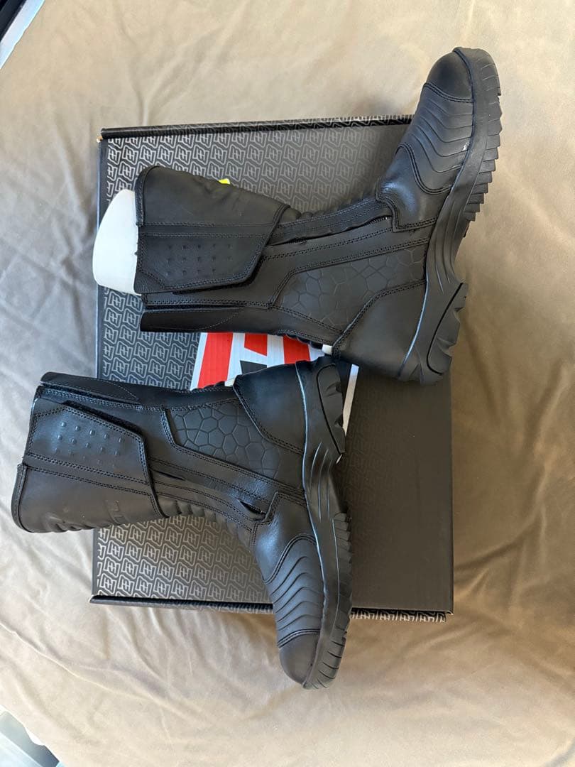 新品BOGOTTO Tour バイク用ブーツ 43 ブラック