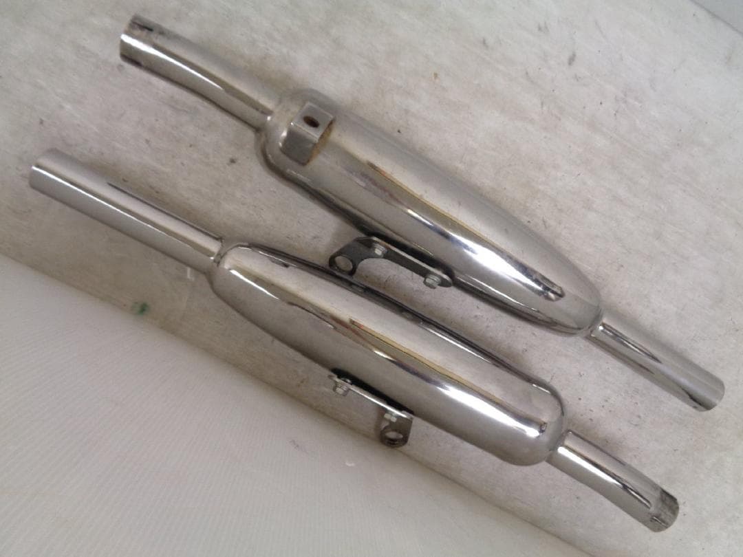 トライアンフT100 ボンネビル 09-15 ノーマンハイド TOGA マフラー