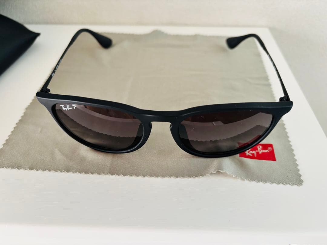 Ray-Ban サングラス RB4171F ERIKA