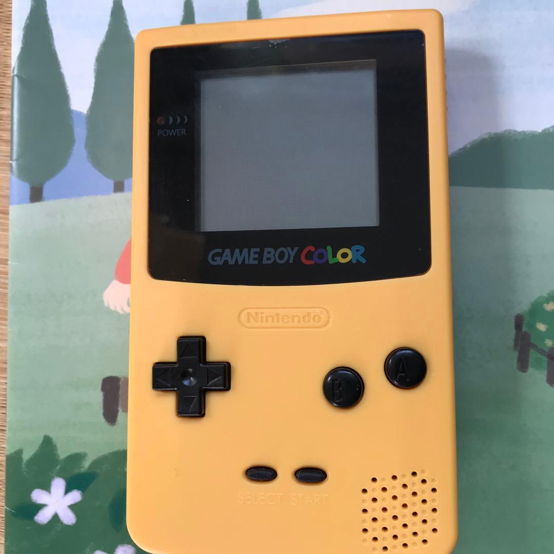 任天堂ゲームボーイカラーの❤️人気のイエロー極美品