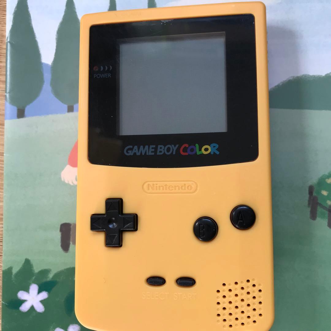 任天堂ゲームボーイカラーの❤️人気のイエロー極美品