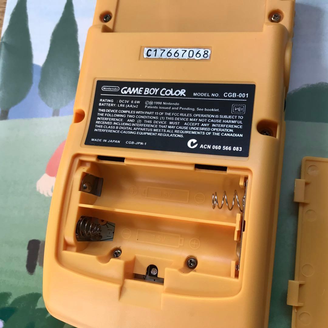 任天堂ゲームボーイカラーの❤️人気のイエロー極美品