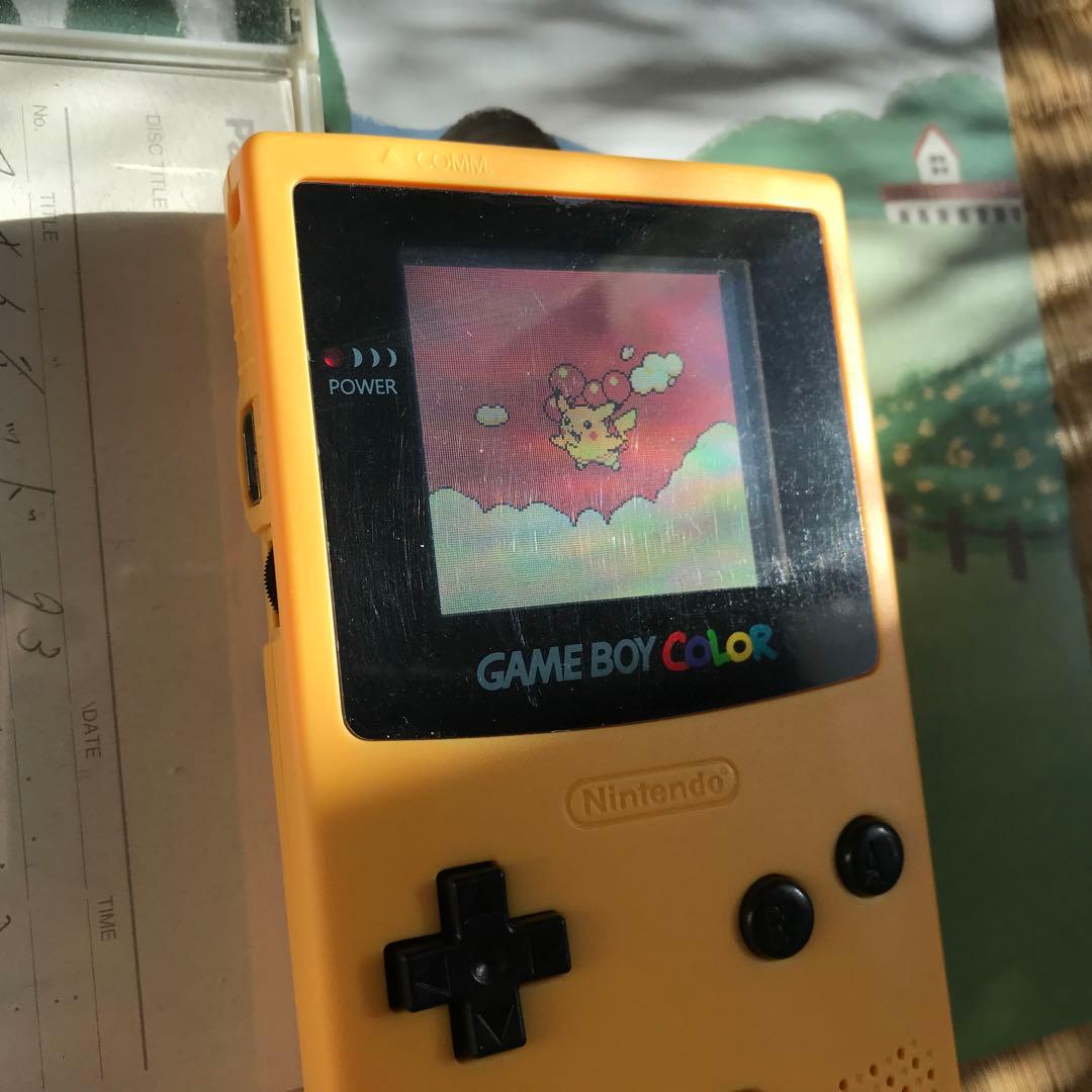 任天堂ゲームボーイカラーの❤️人気のイエロー極美品